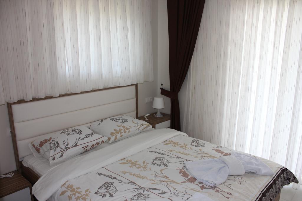 Koerfez Garden Apartments フェティエ 部屋 写真
